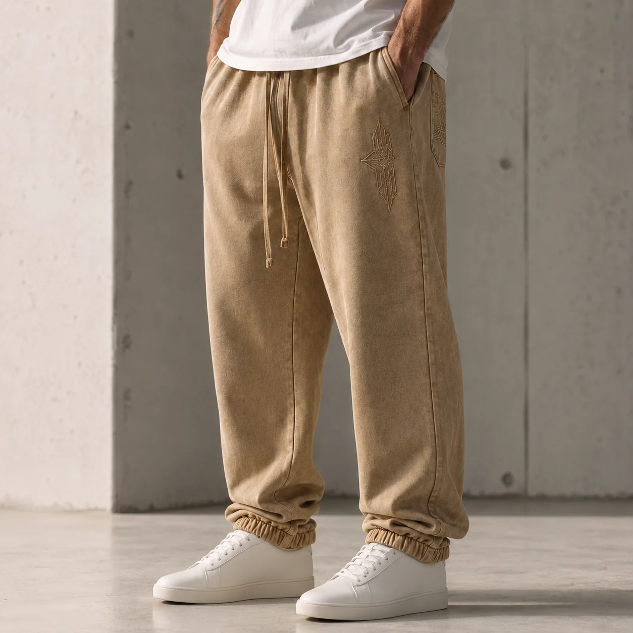 420GSM wax-dyed 100% cotton tapered joggers